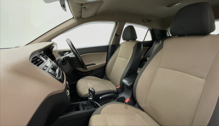 2015 Hyundai Elite i20 MAGNA 1.4 CRDI, Diesel, Manual, 56,401 km, Right Side Front Door Cabin