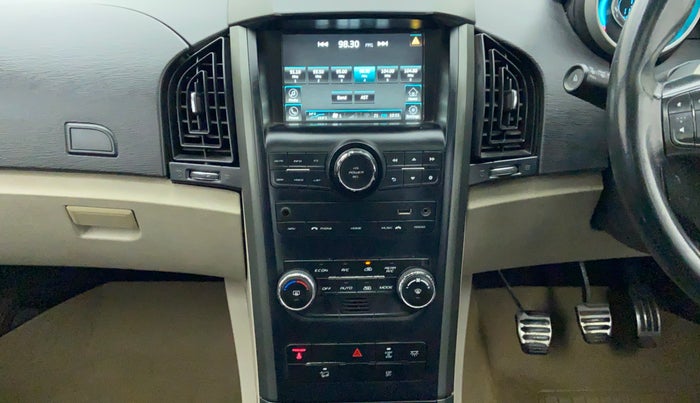2015 Mahindra XUV500 W10, Diesel, Manual, 1,17,853 km, Air Conditioner
