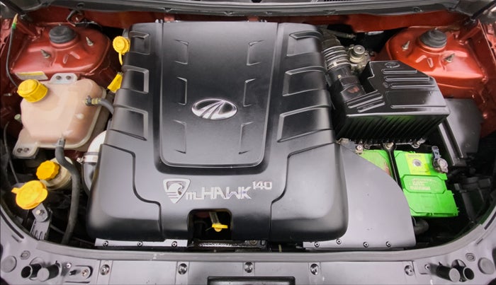 2015 Mahindra XUV500 W10, Diesel, Manual, 1,17,853 km, Open Bonet