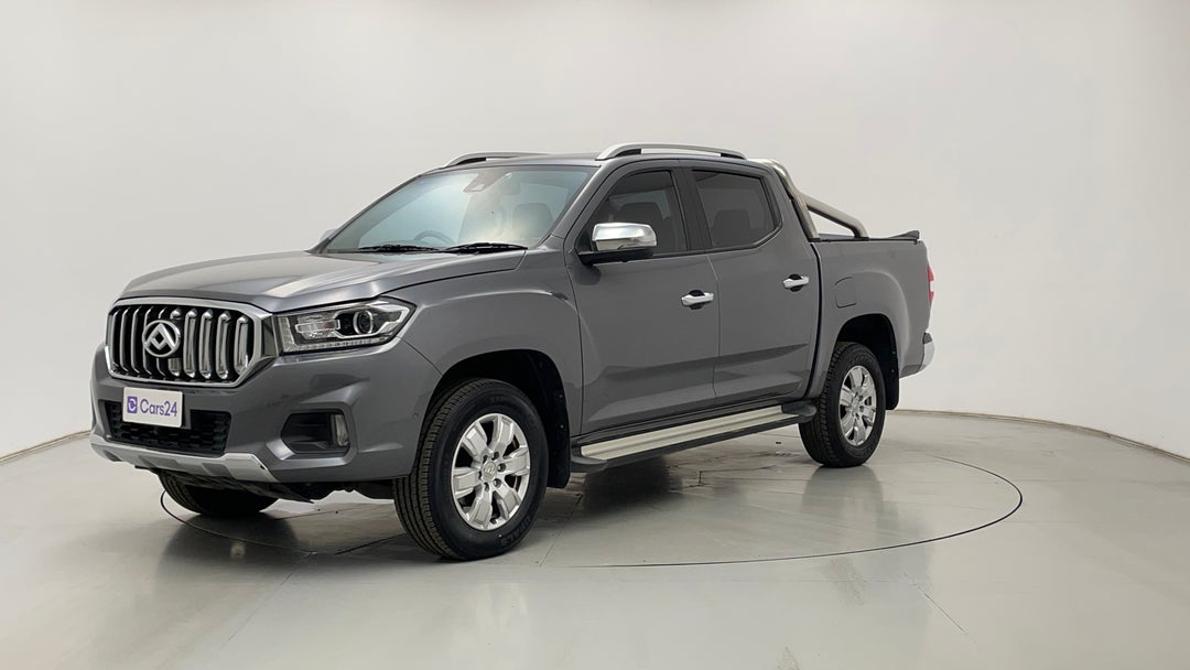 Left Front Diagonal (45- Degree) View