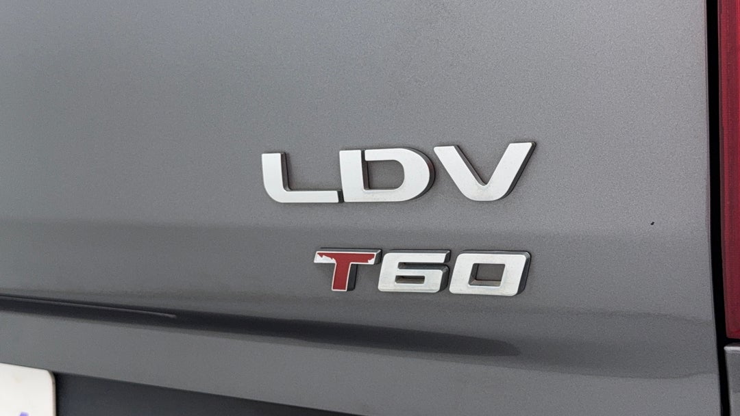 Badge (Boot Right Side)