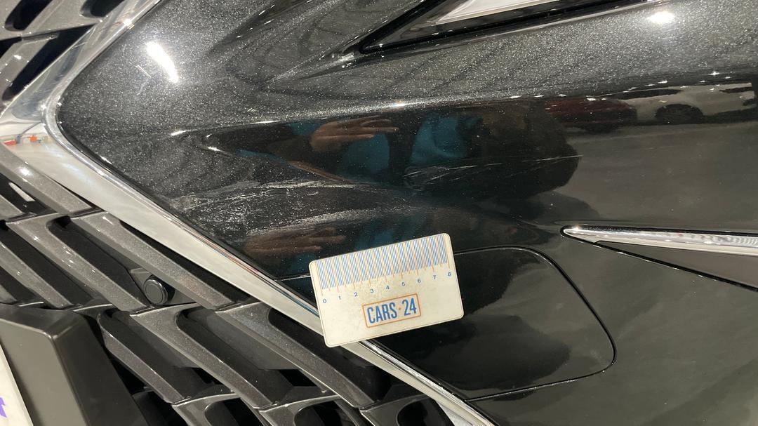 2023 Lexus Es300h Luxury (hybrid), Automatic, 38963 km, Grille Scratch