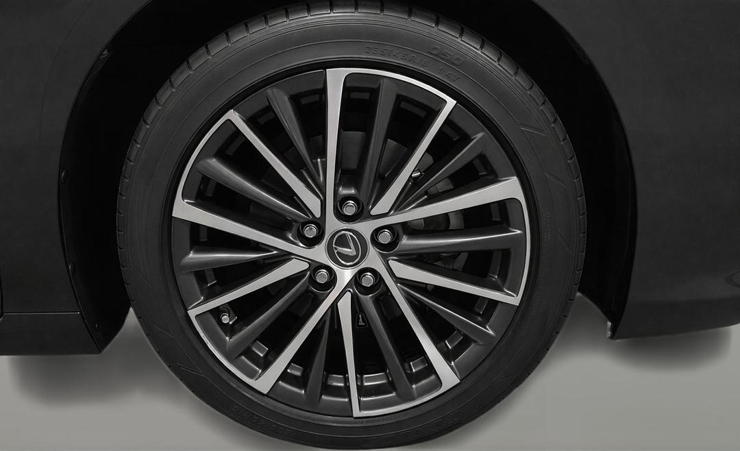2023 Lexus Es300h Luxury (hybrid), Automatic, 38963 km, Right Front Wheel