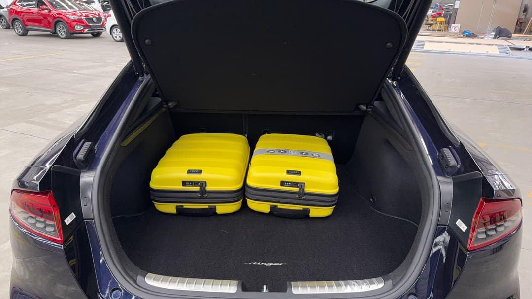 2021 Kia Stinger Gt (black Leather), Automatic, 38698 km, Boot Inside View with Luggage