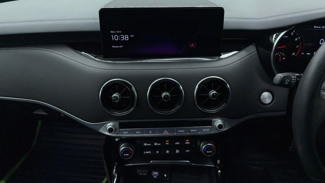 2021 Kia Stinger Gt (black Leather), Automatic, 38698 km, Center Console