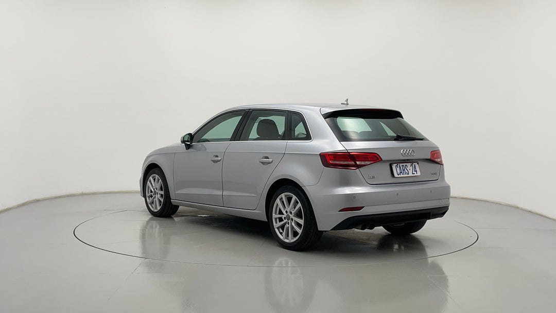 Left Back Diagonal (45- Degree) View