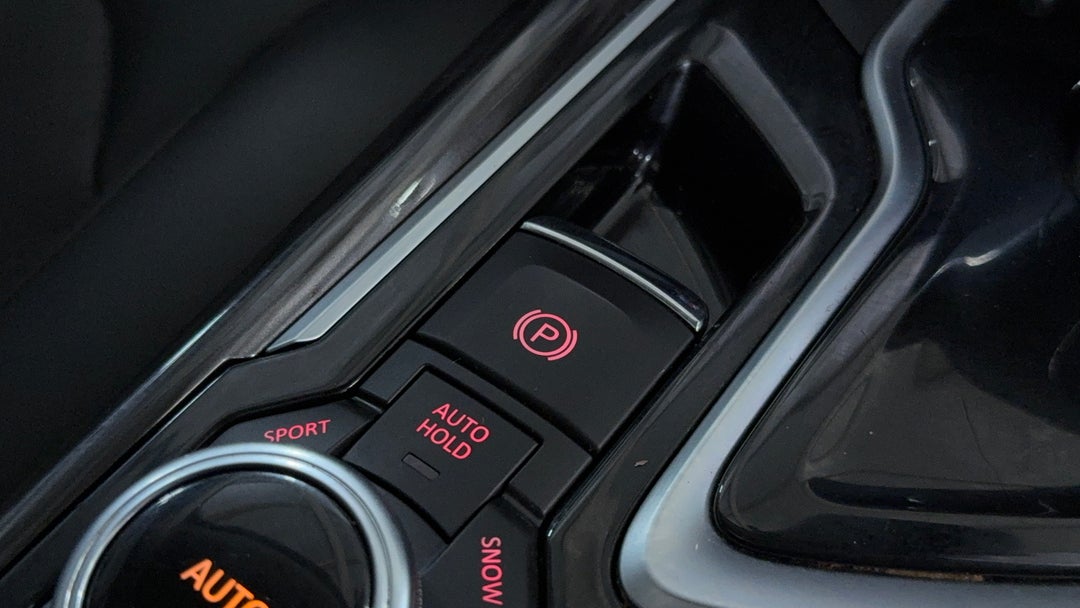 2022 LDV D90 Executive (4WD) D20, Automatic, 50396 km, Handbrake