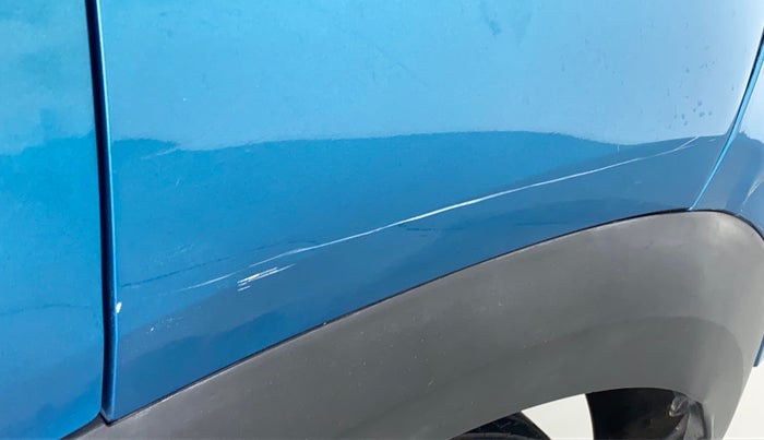 2020 Renault Kwid RXT, Petrol, Manual, 35,900 km, Left quarter panel - Minor scratches
