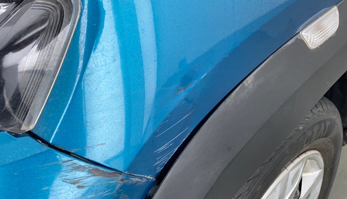 2020 Renault Kwid RXT, Petrol, Manual, 35,900 km, Left fender - Slightly dented
