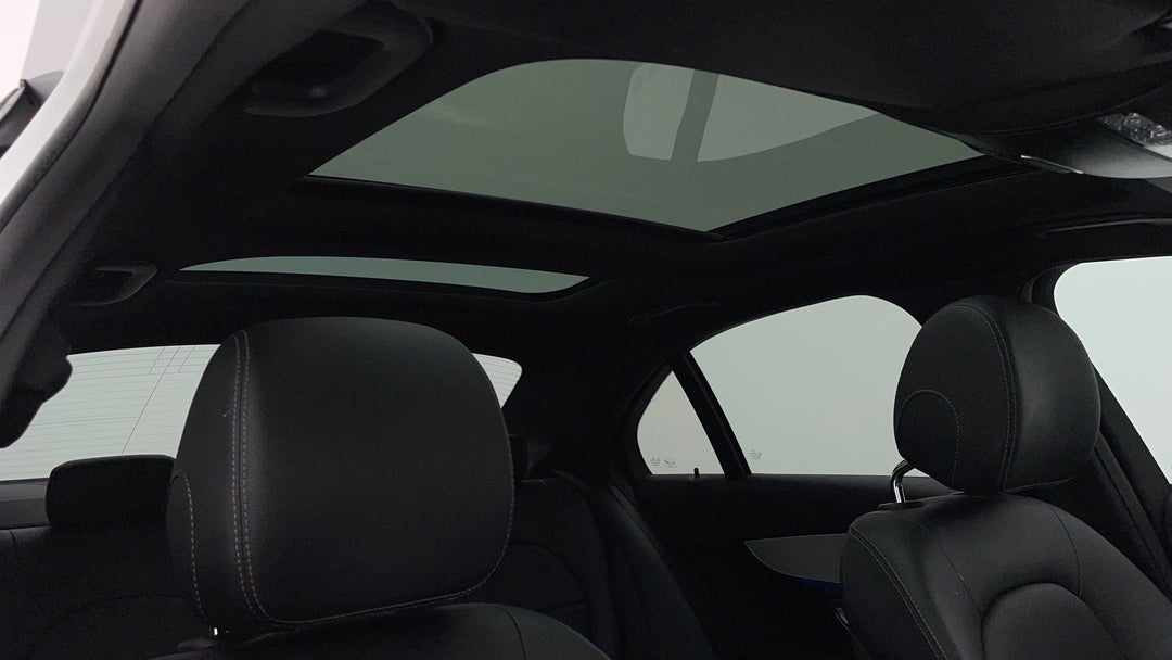 Interior Sunroof/Moonroof