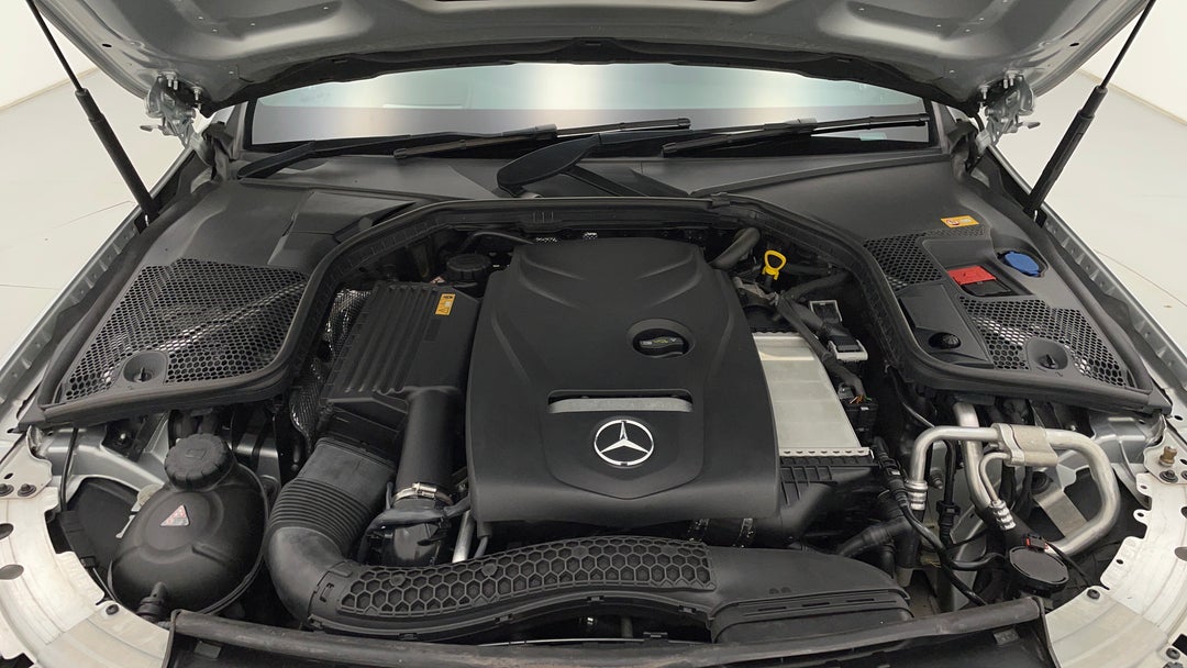 Open Bonnet (Engine)