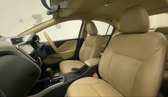 2017 Honda City 1.5L I-VTE V CVT, Petrol, Automatic, 99,738 km, Right Side Front Door Cabin