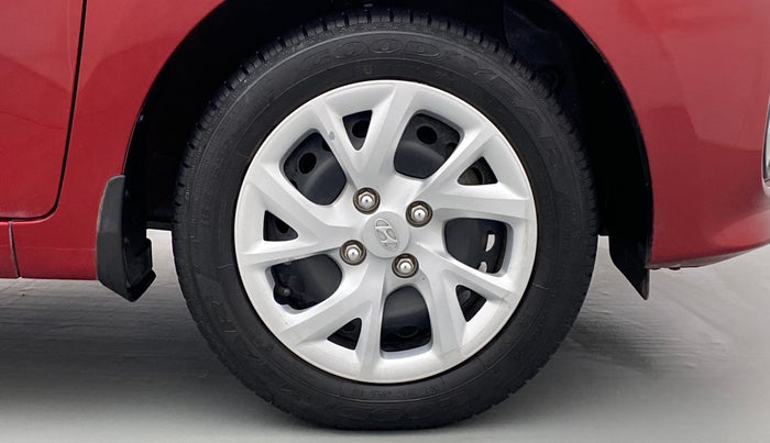 2018 Hyundai Grand i10 MAGNA 1.2 KAPPA VTVT, Petrol, Manual, 15,548 km, Right Front Wheel