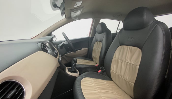 2018 Hyundai Grand i10 MAGNA 1.2 KAPPA VTVT, Petrol, Manual, 15,548 km, Right Side Front Door Cabin
