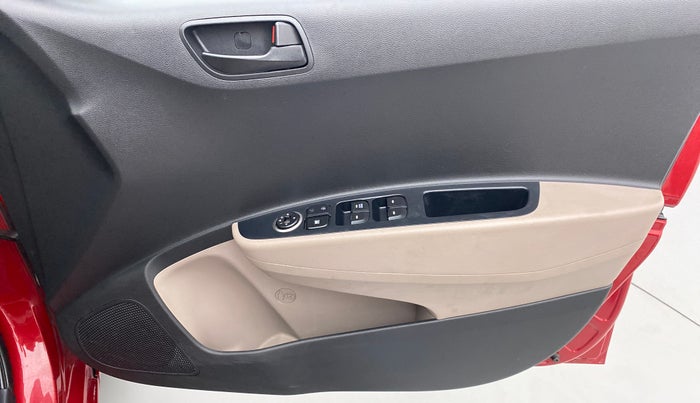 2018 Hyundai Grand i10 MAGNA 1.2 KAPPA VTVT, Petrol, Manual, 15,548 km, Driver Side Door Panels Control
