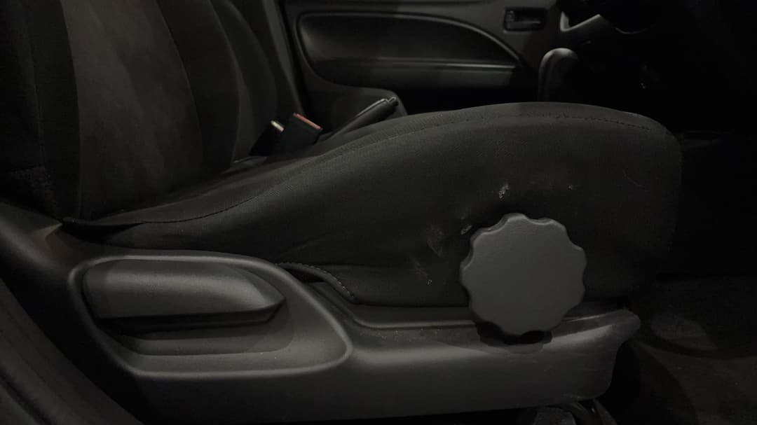 2021 Mitsubishi Mirage Es, Automatic, 29240 km, Drivers Side Adjustment Panel