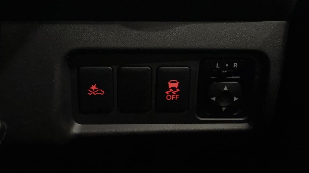 2021 Mitsubishi Mirage Es, Automatic, 29240 km, Utility Switches/Buttons