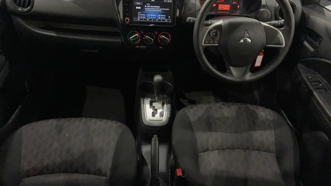 2021 Mitsubishi Mirage Es, Automatic, 29240 km, Center Console