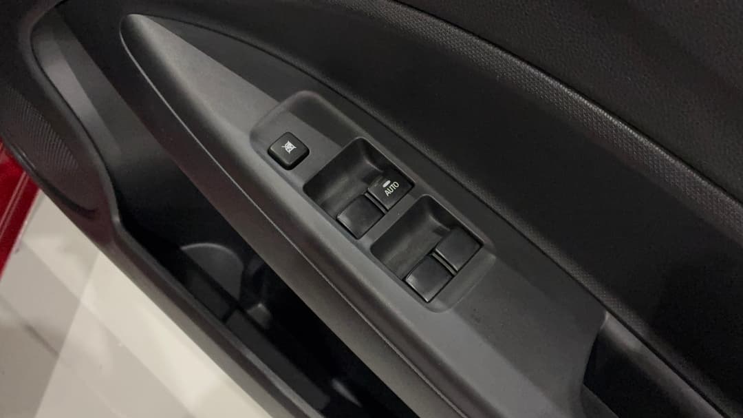 2021 Mitsubishi Mirage Es, Automatic, 29240 km, Drivers Side Door Panel Controls