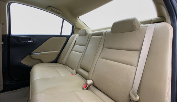 2015 Honda City VX MT PETROL, Petrol, Manual, 40,424 km, Right Side Rear Door Cabin