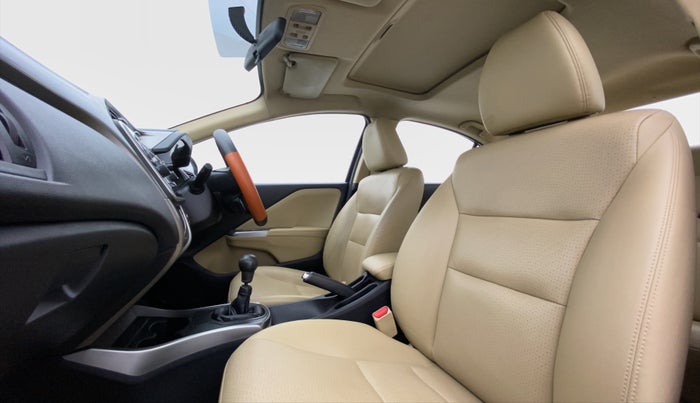 2015 Honda City VX MT PETROL, Petrol, Manual, 40,424 km, Right Side Front Door Cabin