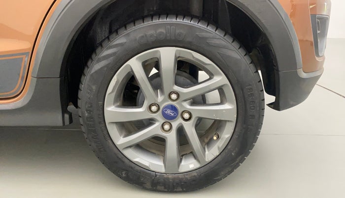 2018 Ford FREESTYLE TITANIUM 1.2 PETROL, Petrol, Manual, 70,991 km, Left Rear Wheel