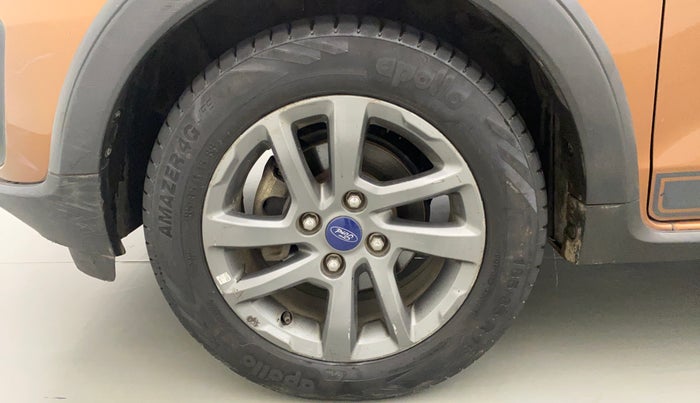 2018 Ford FREESTYLE TITANIUM 1.2 PETROL, Petrol, Manual, 70,991 km, Left Front Wheel