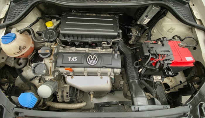 2011 Volkswagen Vento HIGHLINE 1.6 MPI, Petrol, Manual, 38,975 km, Open Bonet
