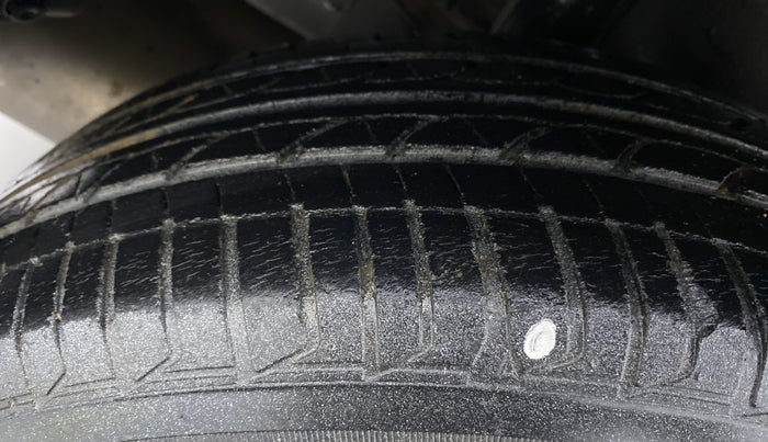 2017 Honda Jazz VX  1.2, Petrol, Manual, 29,567 km, Right Rear Tyre Tread