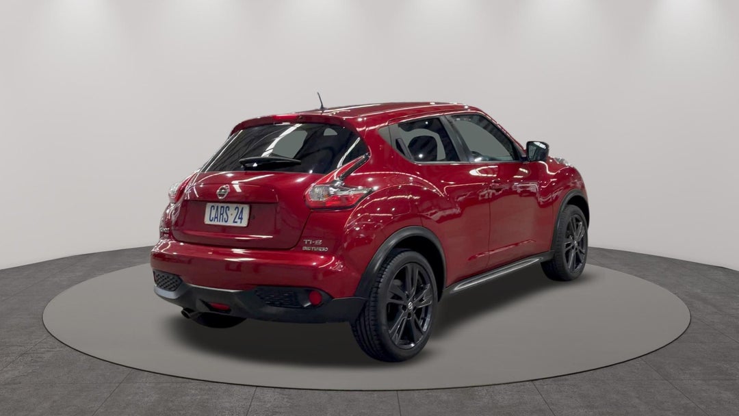 Right Back Diagonal (45- Degree) View