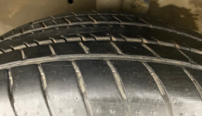 2018 Maruti Celerio VXI AGS, Petrol, Automatic, 27,841 km, Left Front Tyre Tread