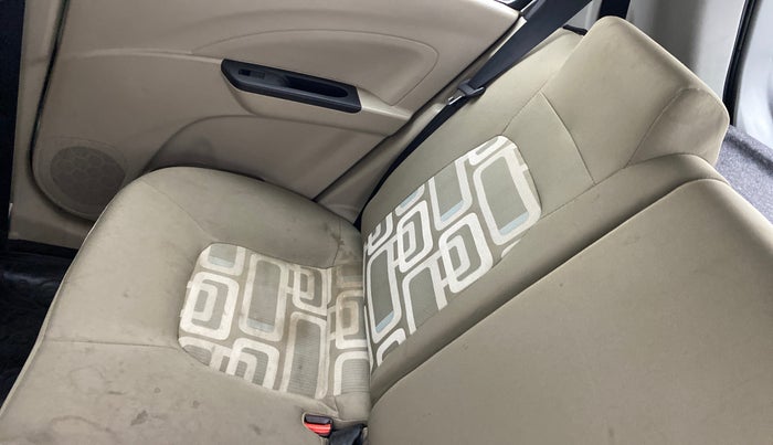 2018 Maruti Celerio VXI AGS, Petrol, Automatic, 27,841 km, Second-row right seat - Cover slightly stained