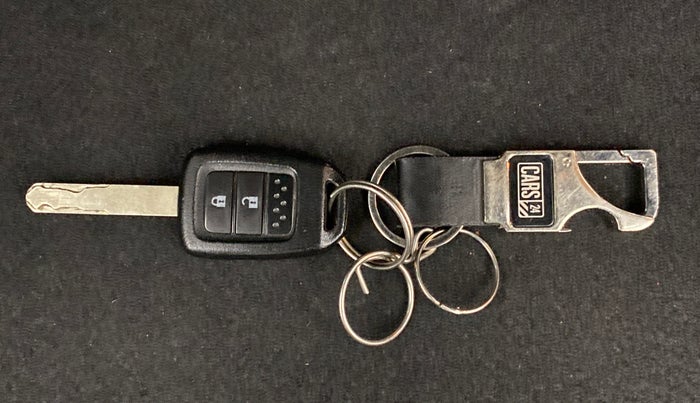 2018 Honda Jazz 1.2 V AT, Petrol, Automatic, 19,842 km, Key Close Up