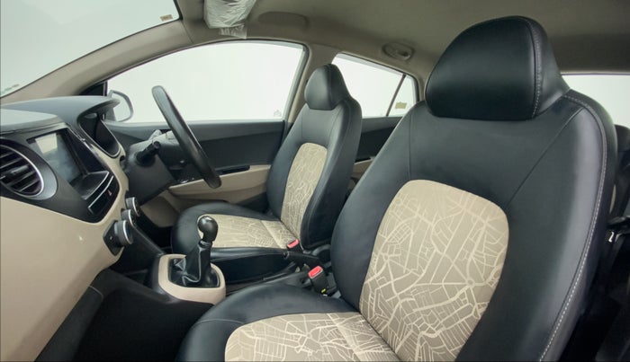 2017 Hyundai Grand i10 MAGNA 1.2 KAPPA VTVT, Petrol, Manual, 41,191 km, Right Side Front Door Cabin