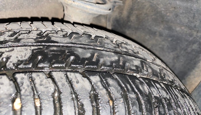 2016 Maruti Alto K10 VXI, Petrol, Manual, 31,735 km, Left Front Tyre Tread