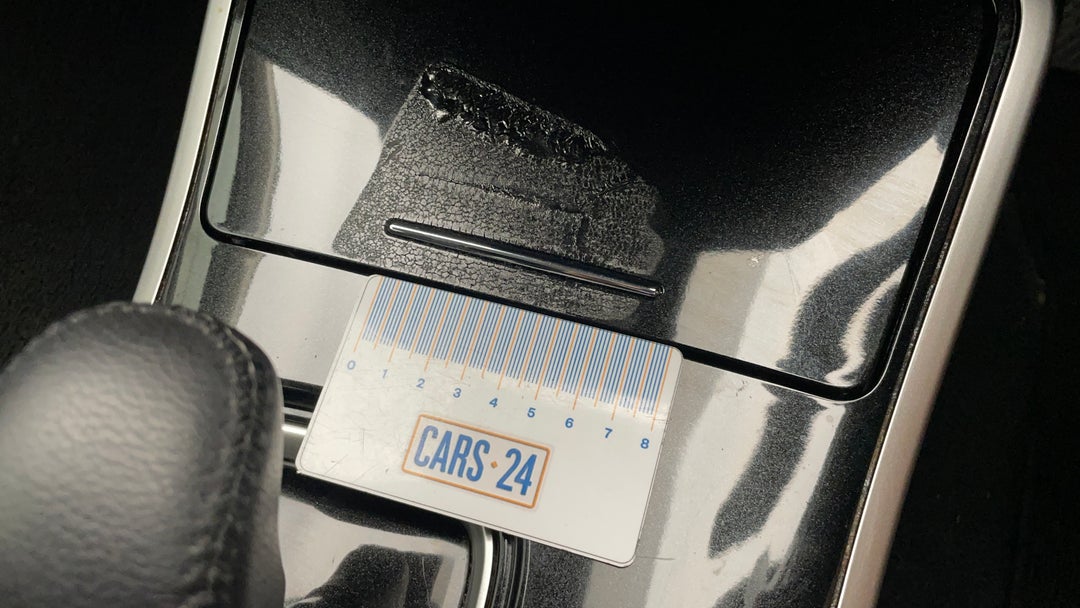 Center Console Scuff