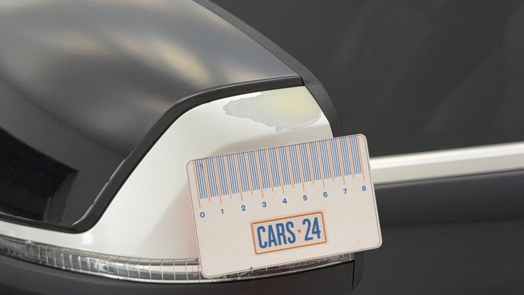 2021 LDV D90 Executive (4WD) D20, Automatic, 63831 km, Side Mirrors Housing LHS Paint blemish