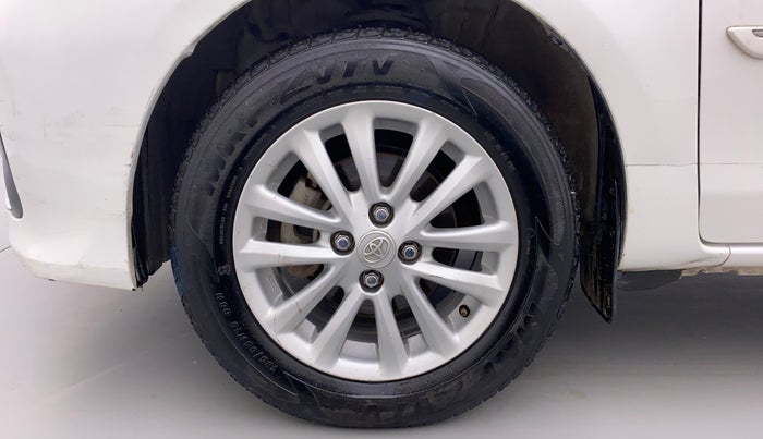 2016 Toyota Etios VX D, Diesel, Manual, 69,750 km, Left Front Wheel