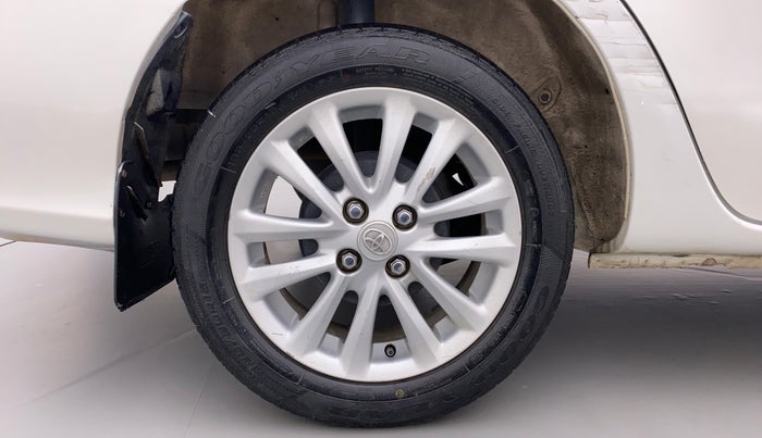 2016 Toyota Etios VX D, Diesel, Manual, 69,750 km, Right Rear Wheel