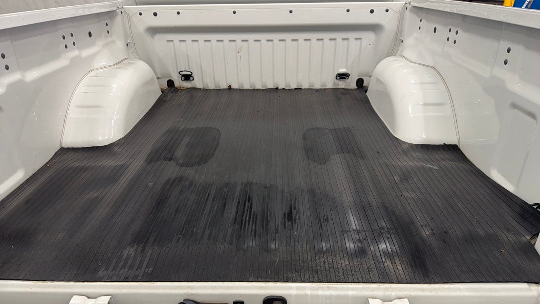 2021 Nissan Navara Sl (4x4), Automatic, 47278 km, Boot Inside View