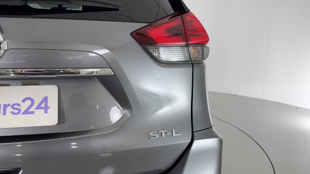 2018 Nissan X-trail St-l (4WD), Automatic, 119360 km, Badge (Boot Right Side)