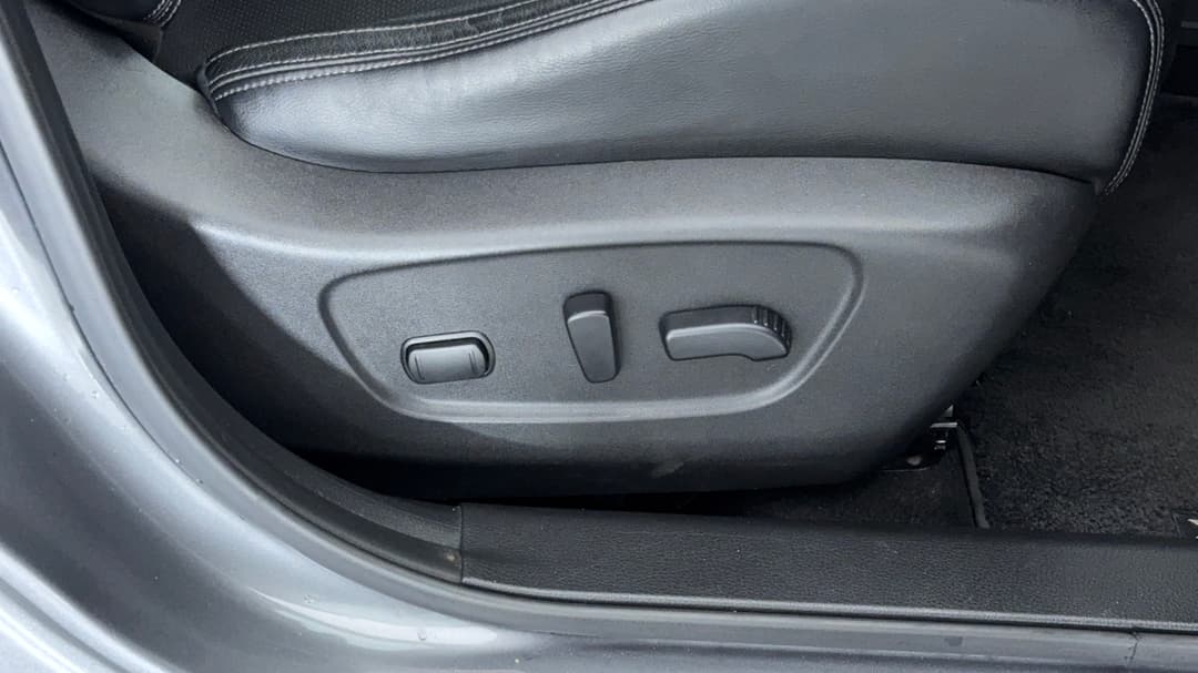 2018 Nissan X-trail St-l (4WD), Automatic, 119360 km, Drivers Side Adjustment Panel