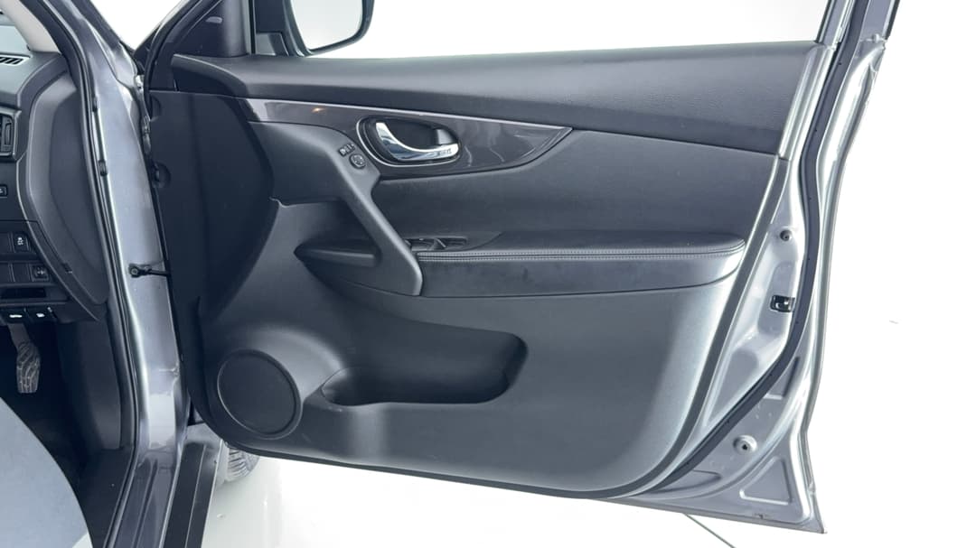 2018 Nissan X-trail St-l (4WD), Automatic, 119360 km, Speaker View