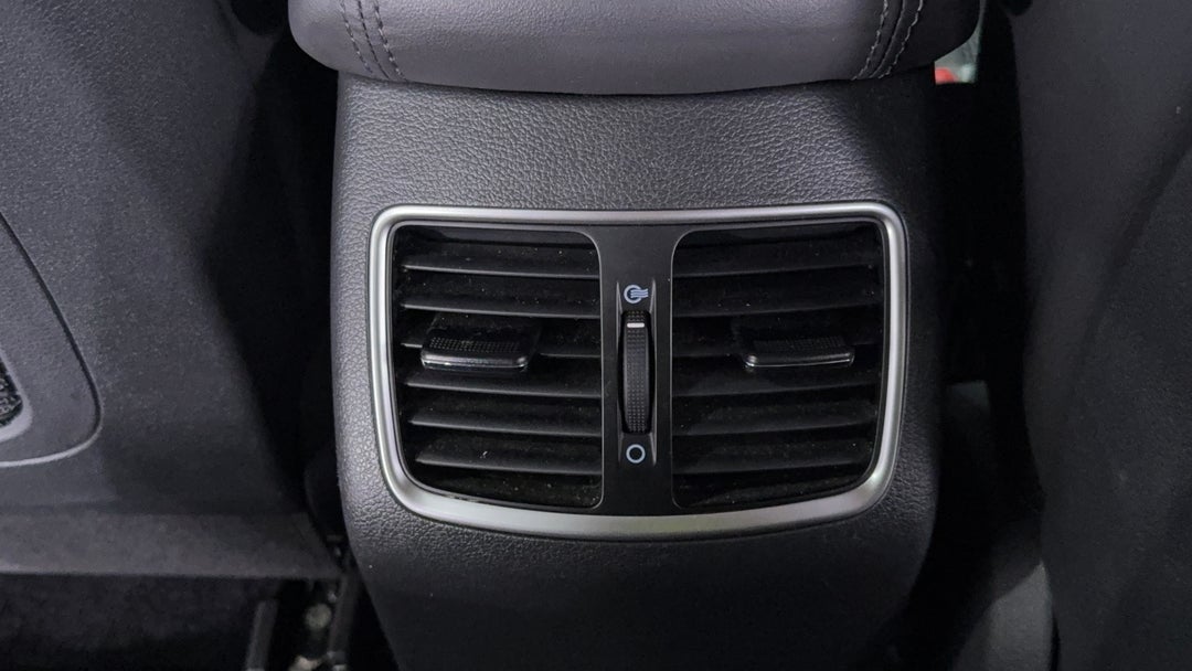 Rear A/C Vent