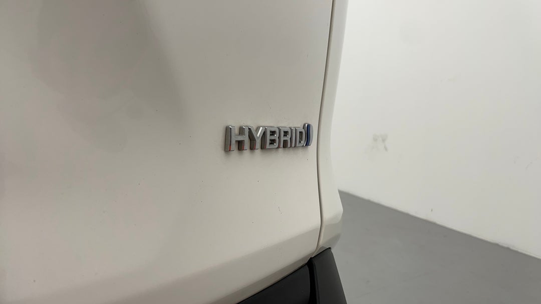 Badge (Boot Right Side)