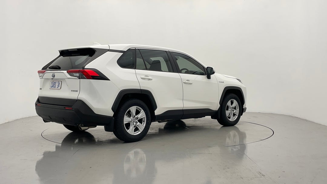 Right Back Diagonal (45- Degree) View