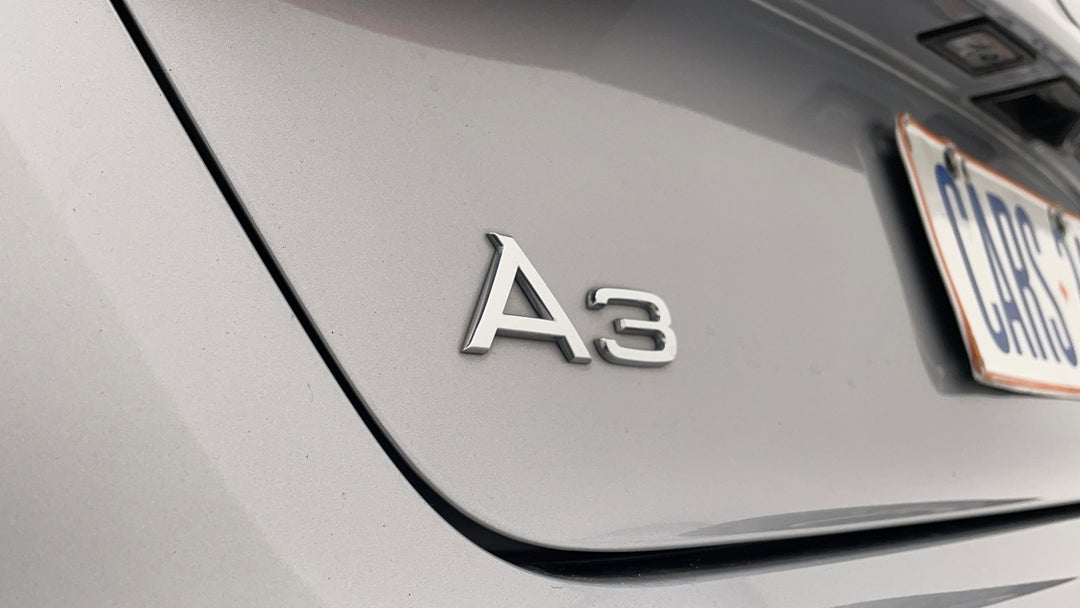 Badge (Boot Left Side)