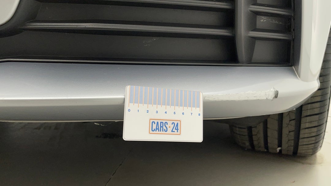 Bumper Front Scratch