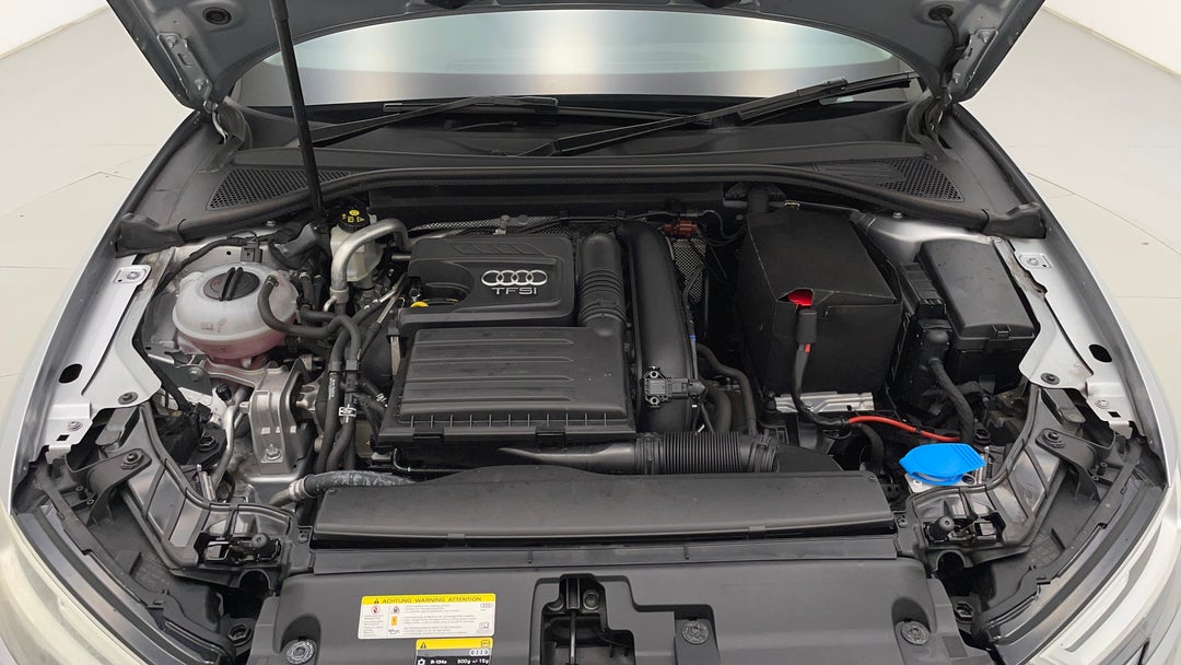 Open Bonnet (Engine)