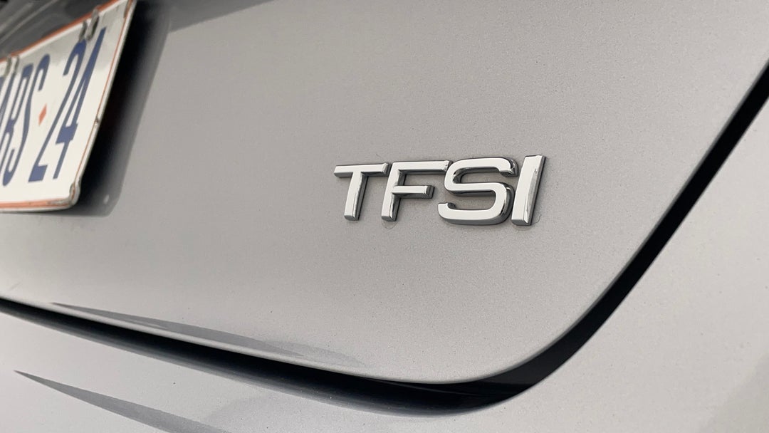 Badge (Boot Right Side)